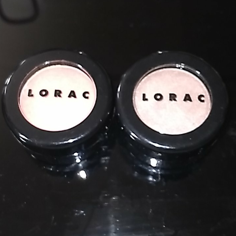 LORAC EYE SHADOW